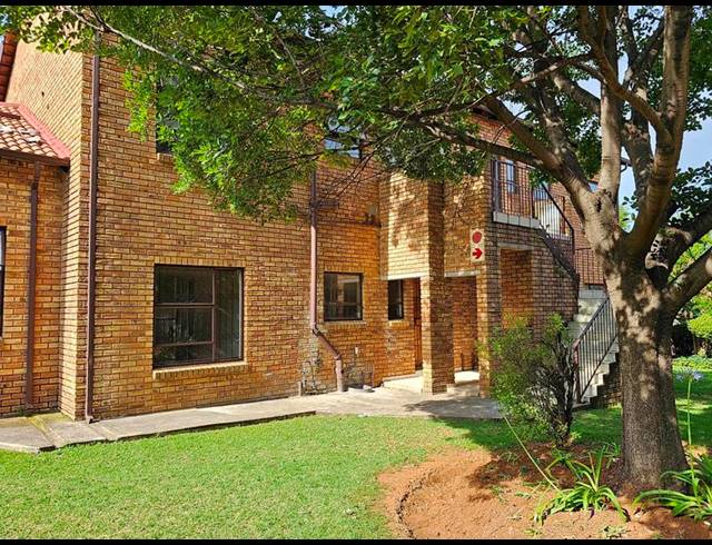 2 BEDROOM PROPERTY TO RENT IN RUIMSIG